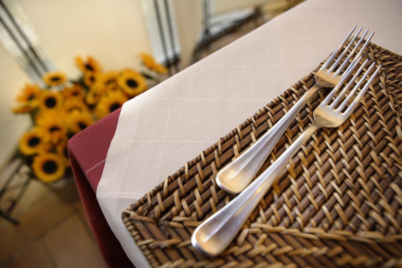Hotel Osteria I'Casolare San Giovanni Valdarno Exterior foto