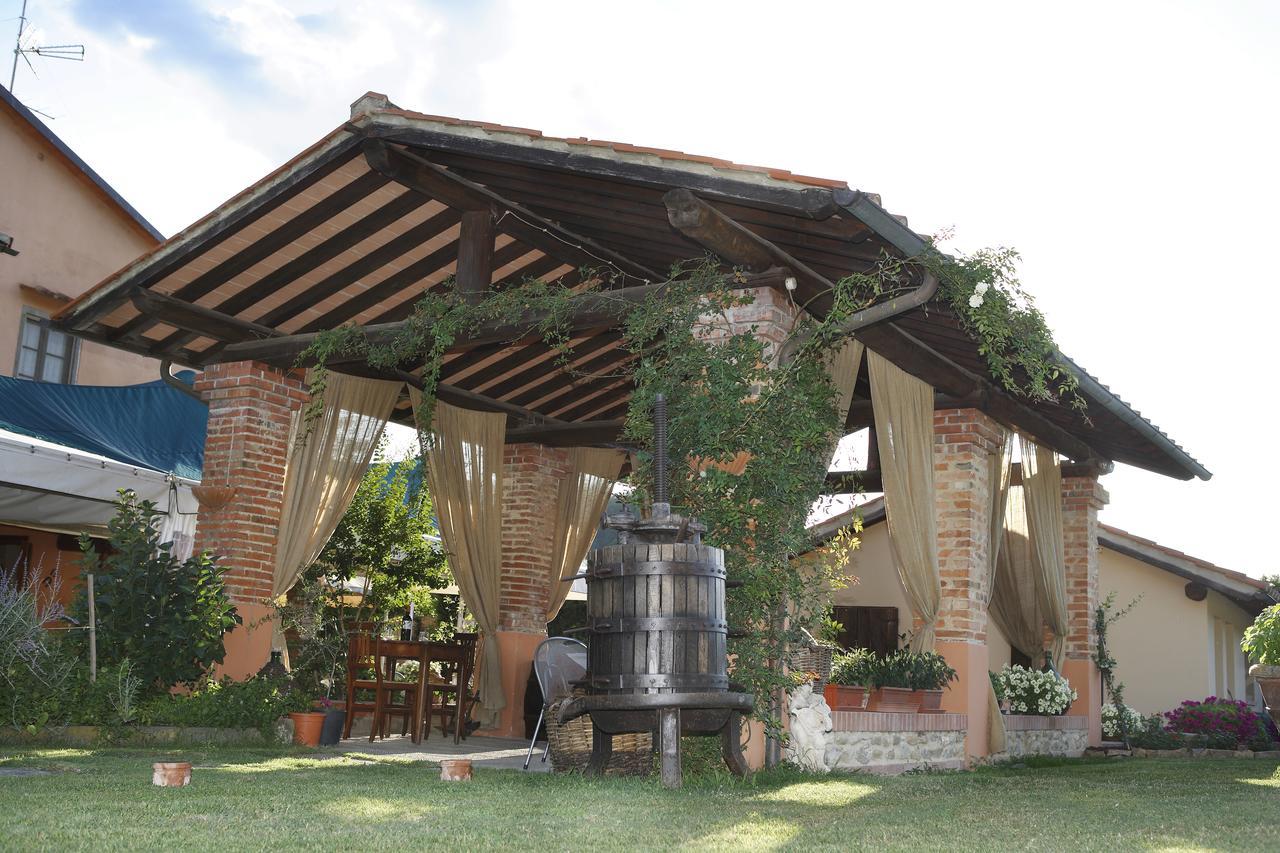 Hotel Osteria I'Casolare San Giovanni Valdarno Exterior foto